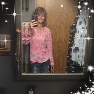 Meet your Posher, Pamela